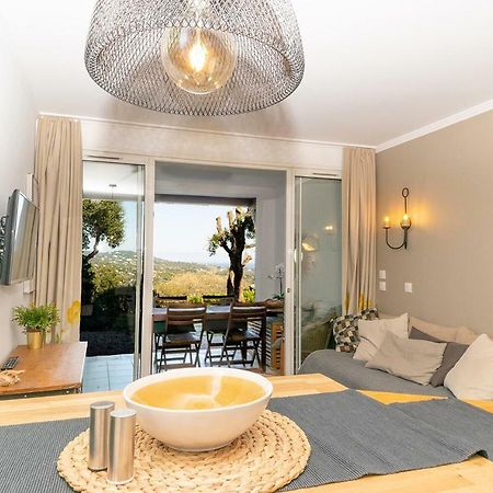 Apartamento Les Restanques Grimaud Exterior foto